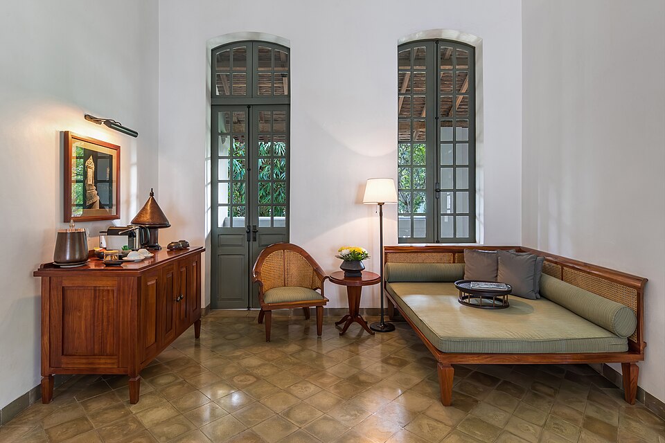 Lounge Armchair