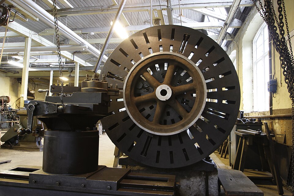 Metal Lathe Machine