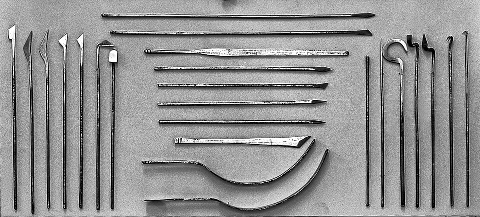 Surgical Instrument Set